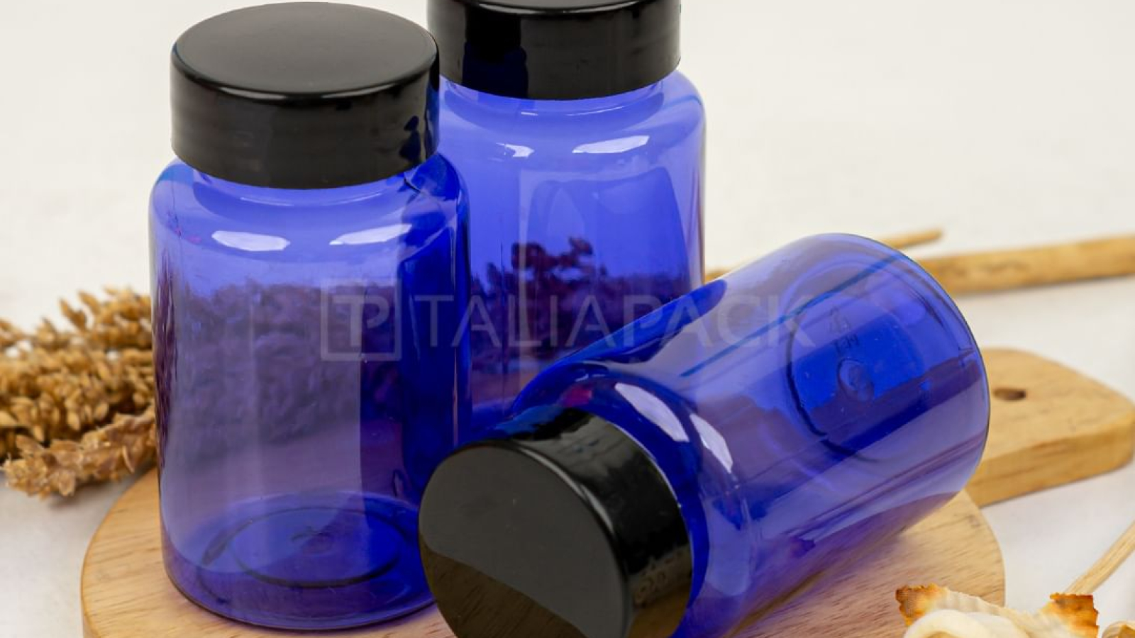 BOTOL PET OBAT 120MLINFO PRODUKTINGGI BOTOL- 6,5CMBAHAN BOTOL- PET - PLASTIKWARNA BOTOL-Hitam + Tutup HitamBiru + Tutup HitamBiru + Tutup GoldBening + Tutup GoldPutih + Tutup Putih_______________________________ (1)